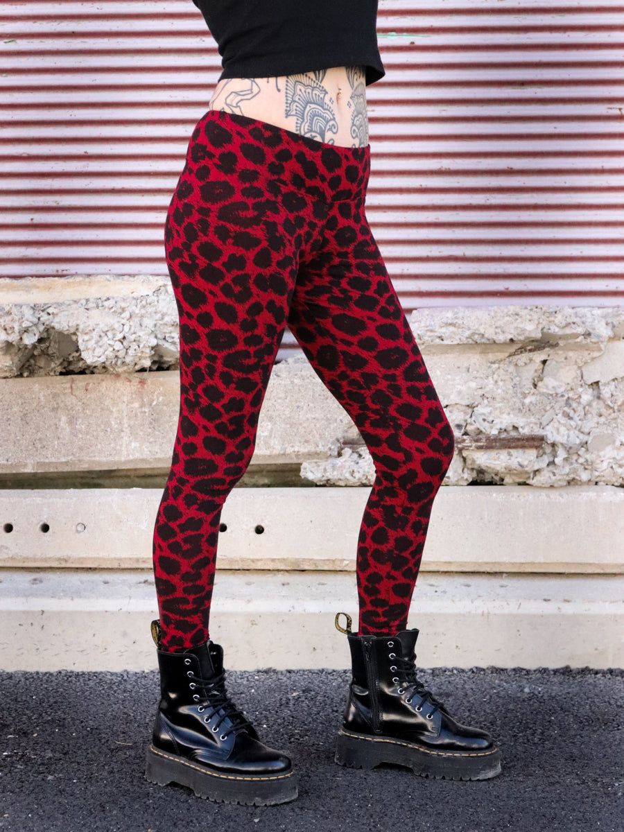 HATHA ✦ LEO ✦ RED