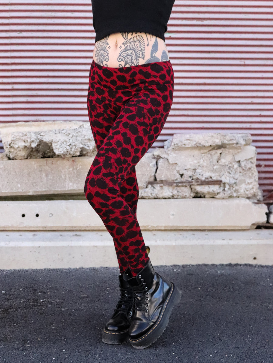 HATHA ✦ LEO ✦ RED