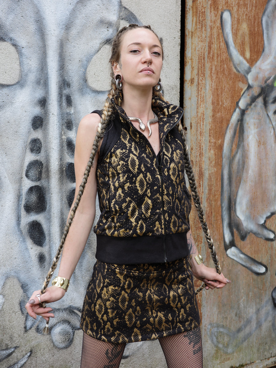 ELEMENT ✦ SNAKE ✦ GOLD