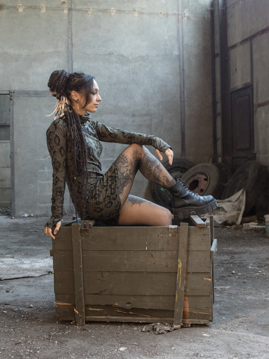 SUTRA ✦ SNAKE ✦ FOREST