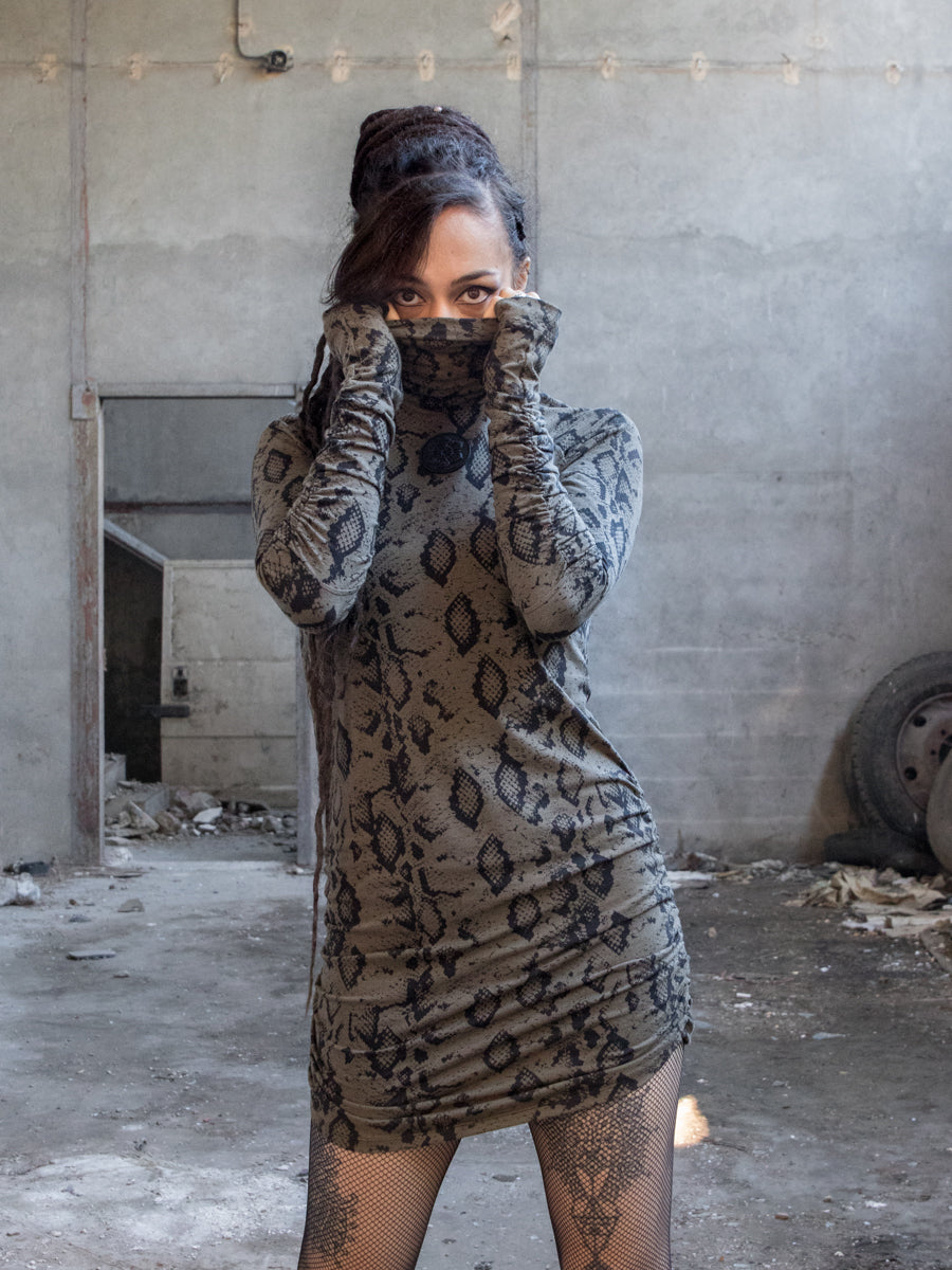 SUTRA ✦ SNAKE ✦ FOREST