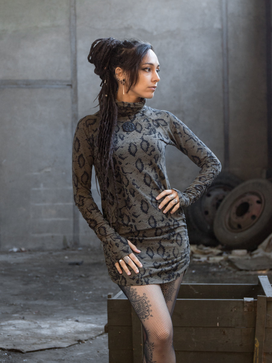 SUTRA ✦ SNAKE ✦ FOREST