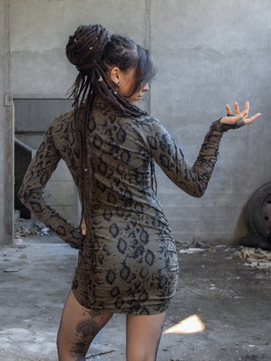 SUTRA ✦ SNAKE ✦ FOREST