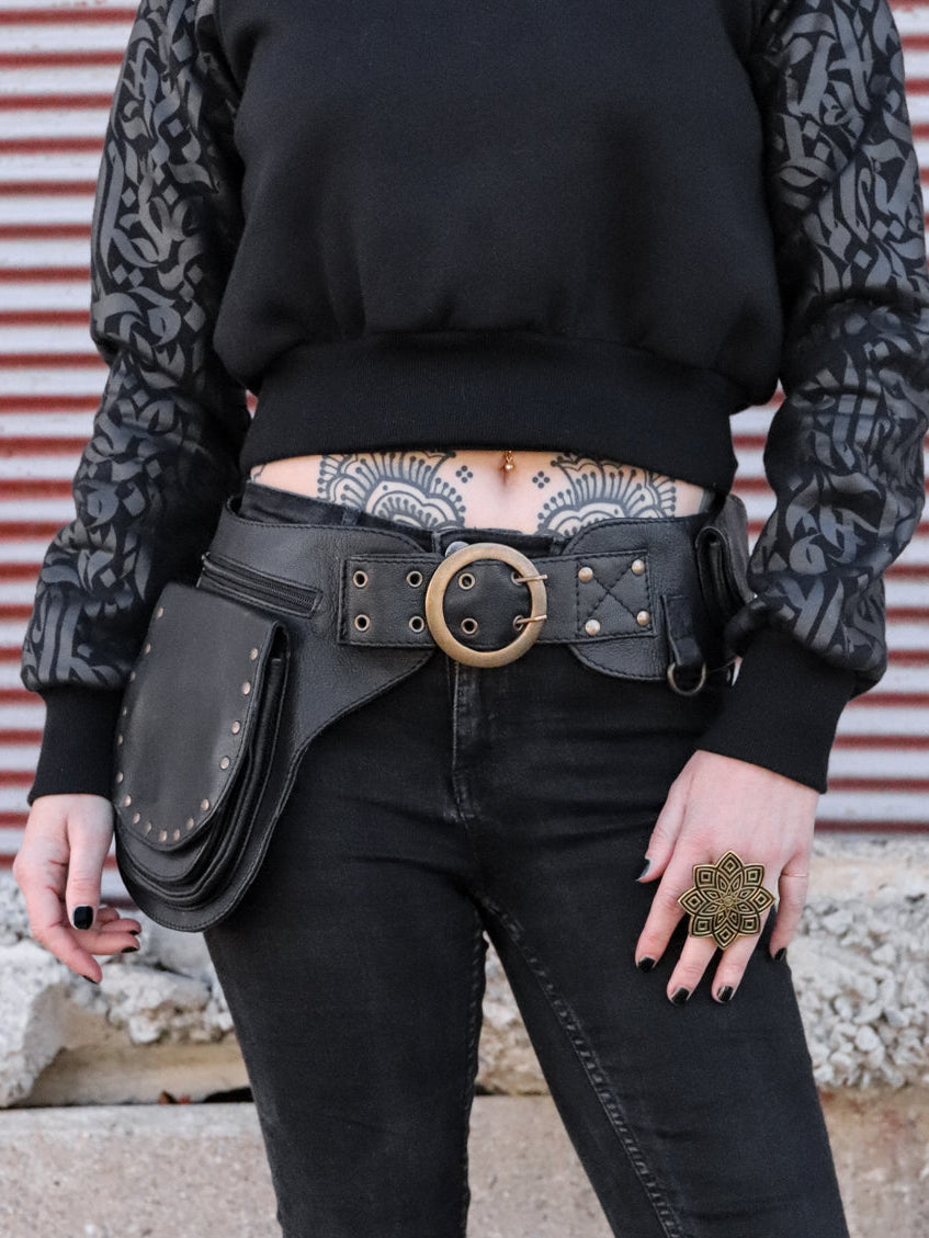 ISHTAR 2.0 ✦ BLACK ✦ GOLD