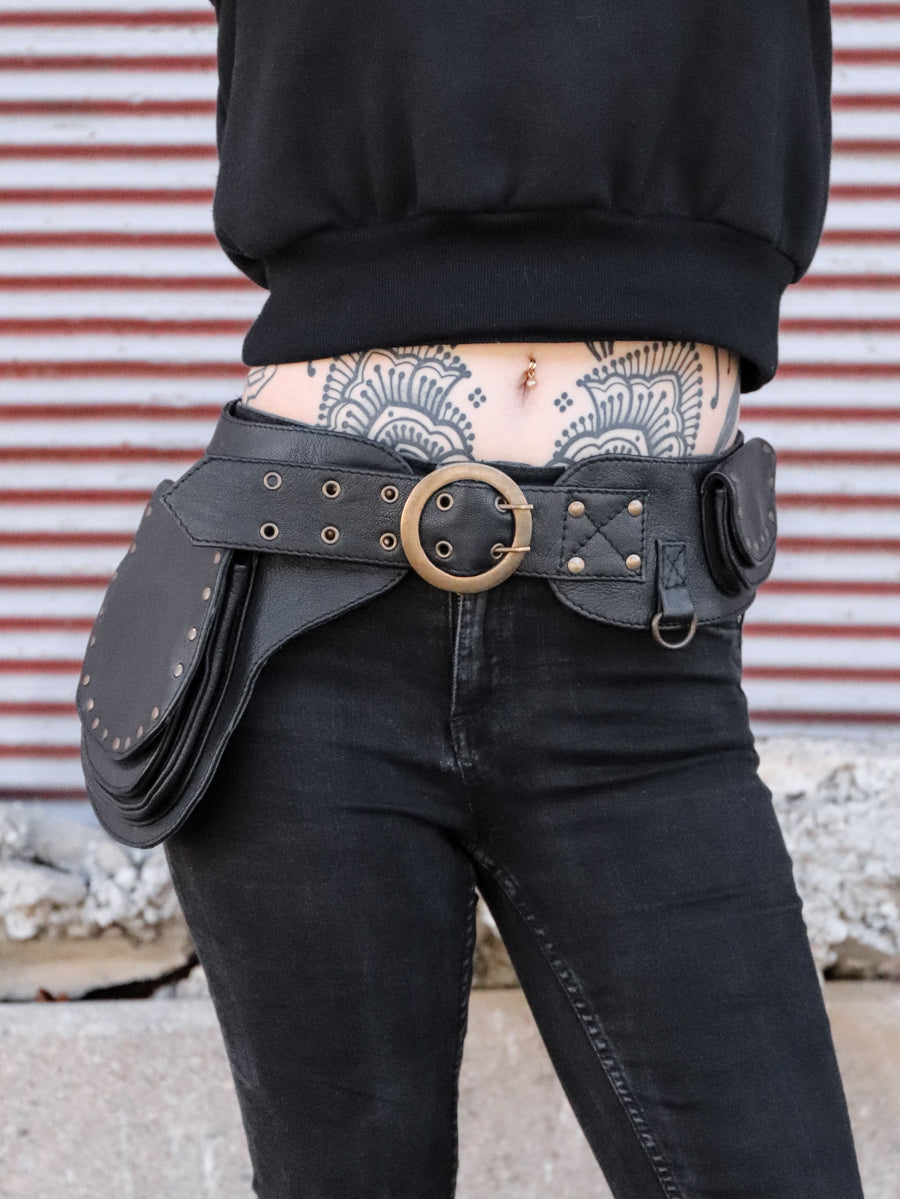 ISHTAR 2.0 ✦ BLACK ✦ GOLD