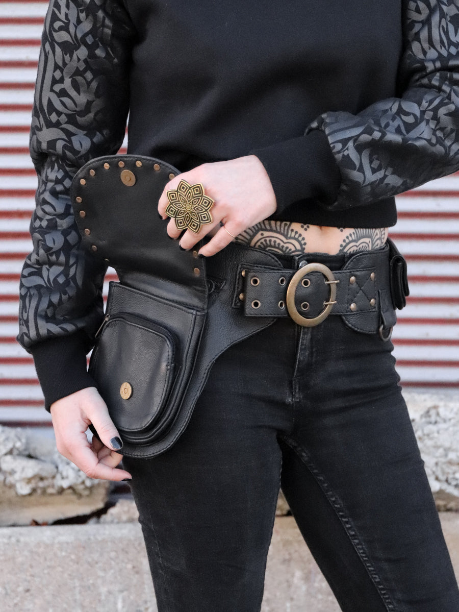 ISHTAR 2.0 ✦ BLACK ✦ GOLD