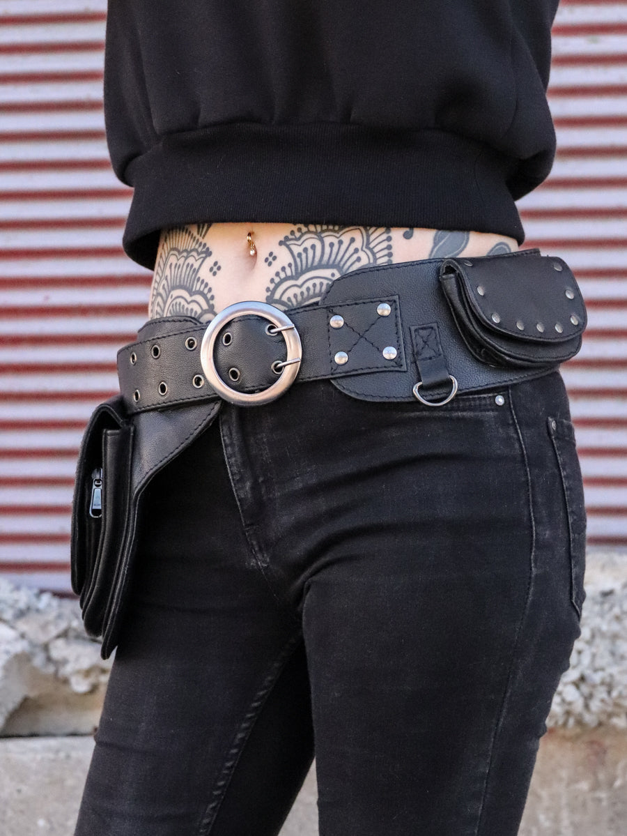 ISHTAR 2.0 ✦ BLACK ✦ SILVER