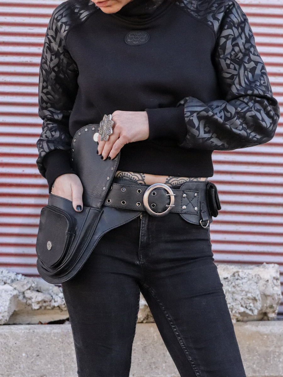 ISHTAR 2.0 ✦ BLACK ✦ SILVER