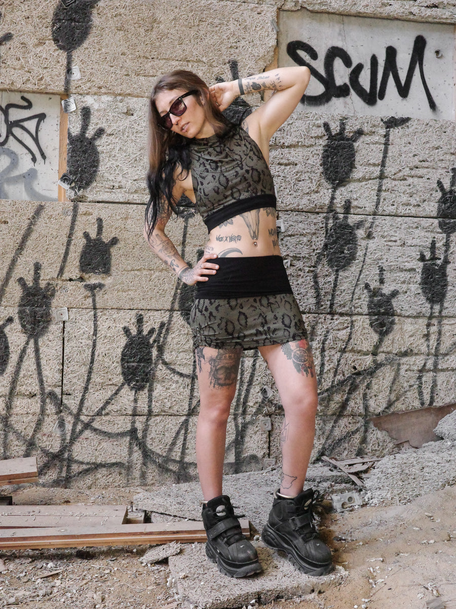 KILLA ✦ SNAKE ✦ LICHEN