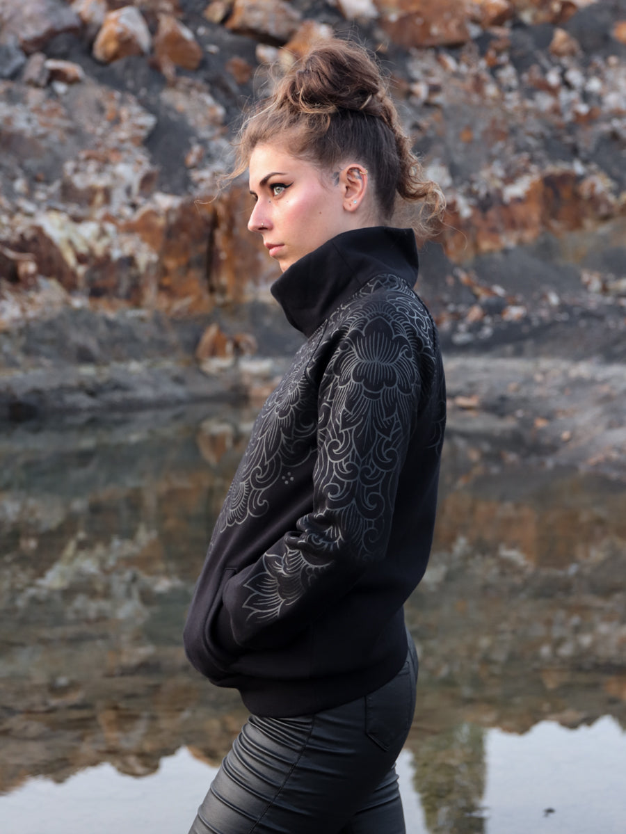 ABSOLUT ✦ BOTAN ✦ BLACK