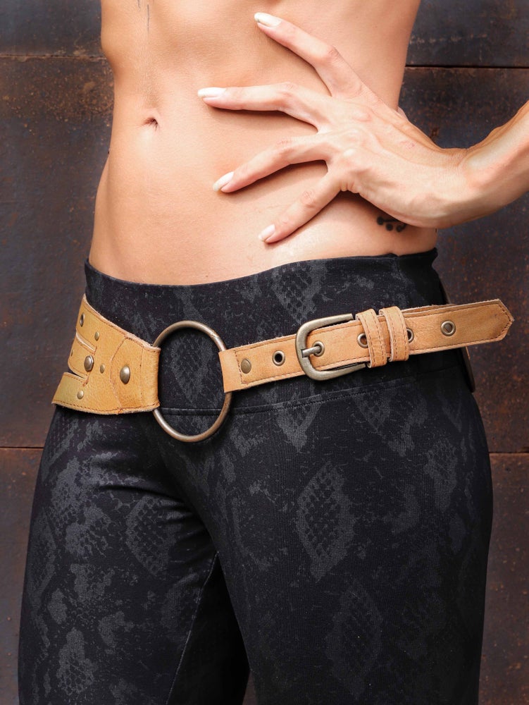 HIPOLITA ✦ HEXA ✦ CAMEL