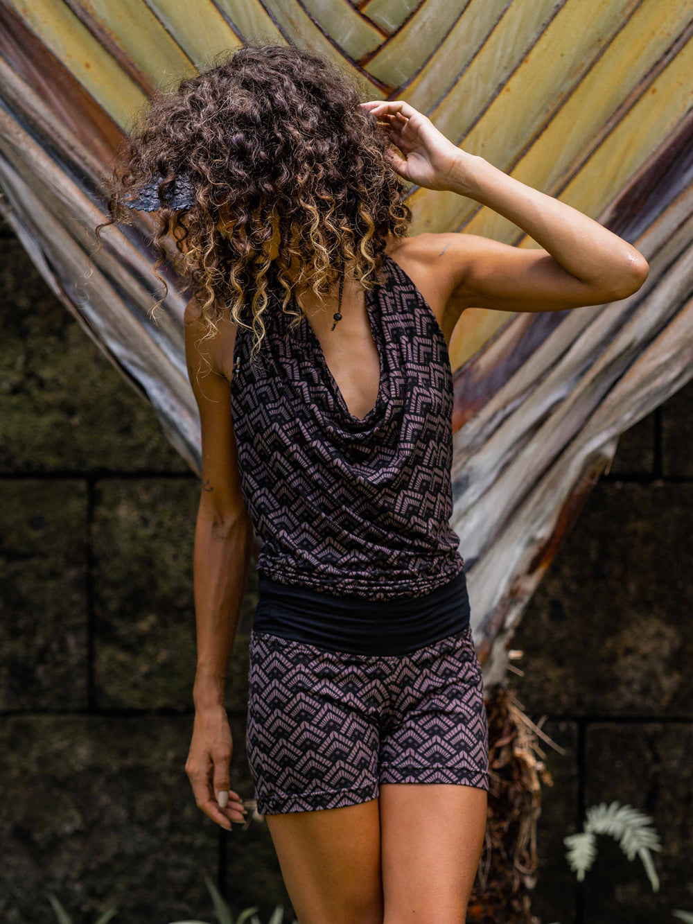 BOMBA ✦ LONGMA ✦ CHOCO