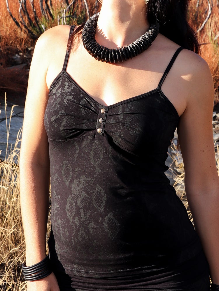 LILY ✦ SNAKE ✦ BLACK