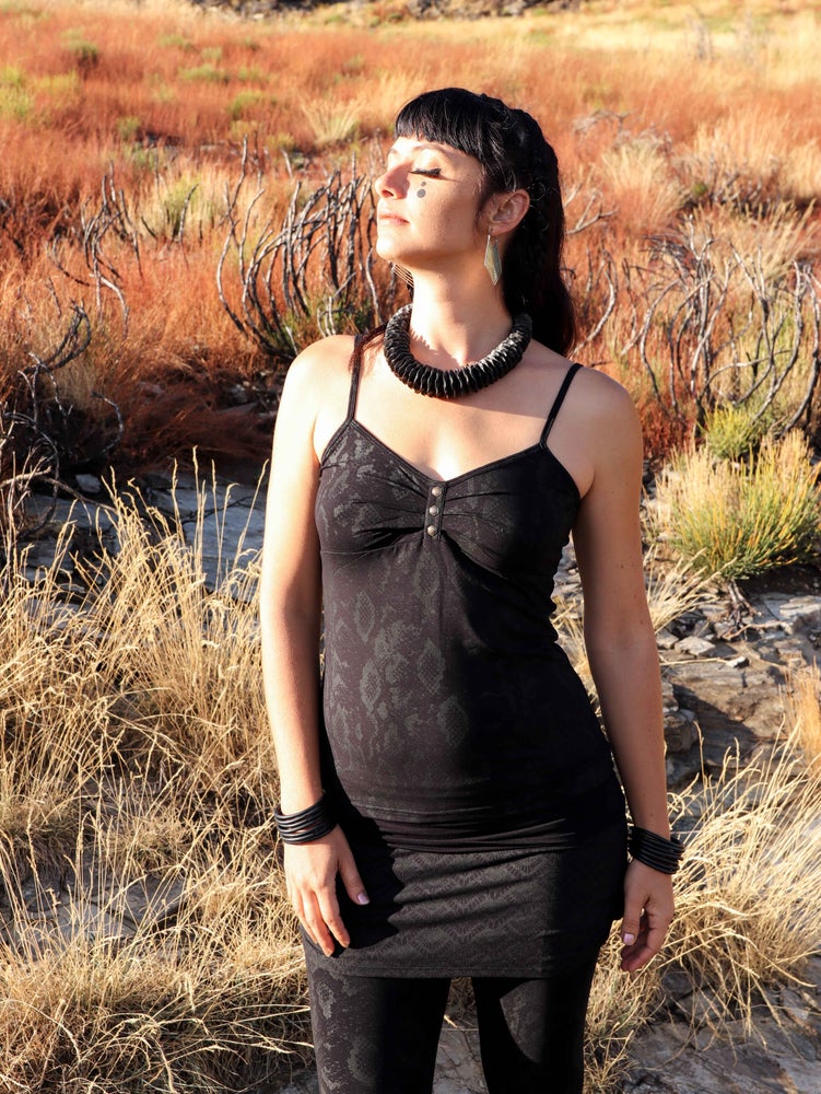 LILY ✦ SNAKE ✦ BLACK